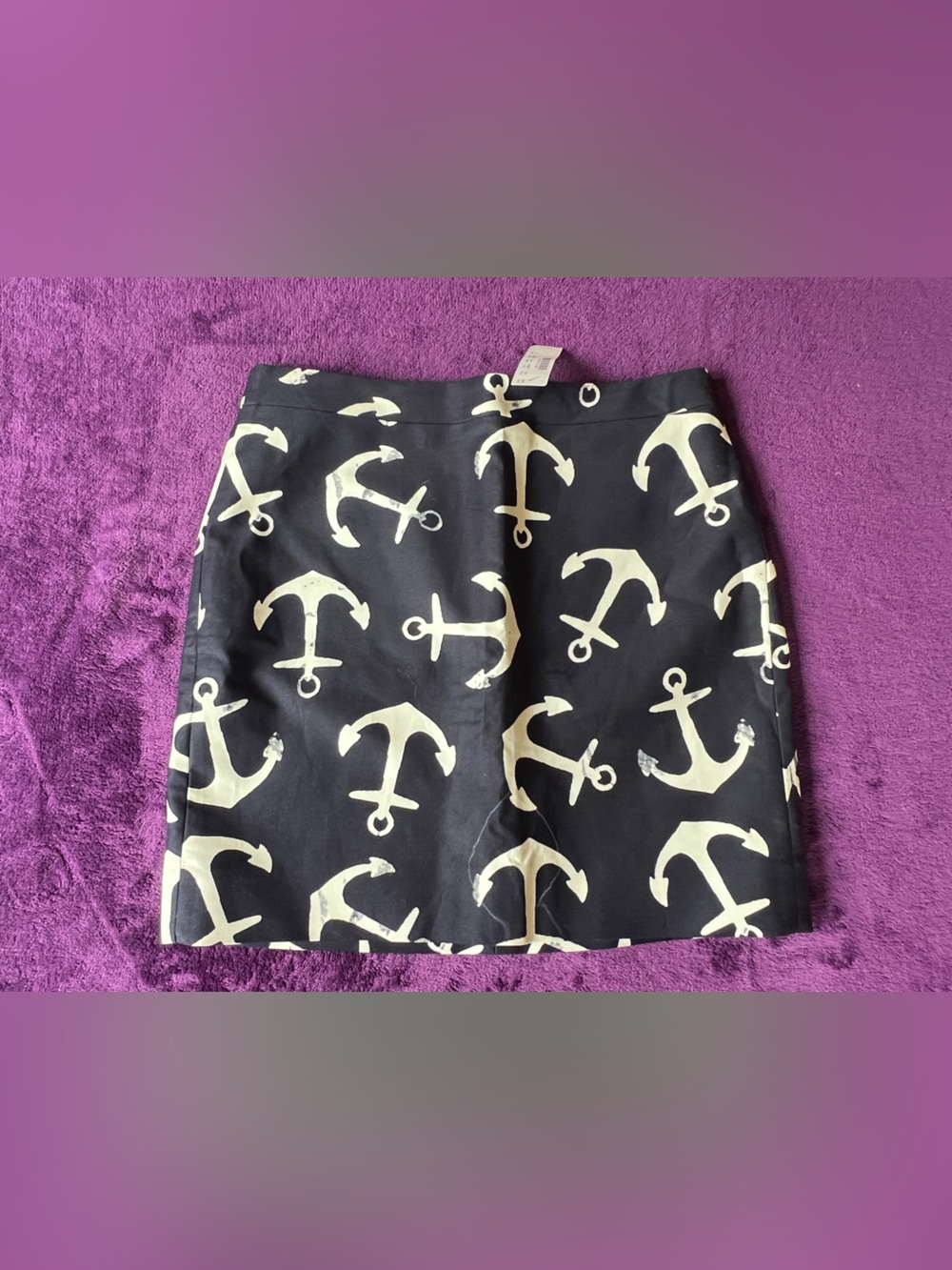 J. Crew Navy and White Skirt with Cream Anchor Print (HAS A FLAW) Sz 2
